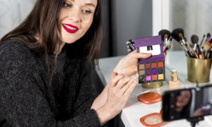 Read more about the article Can Makeup Cause Aging? Debunking Common Beauty Myths